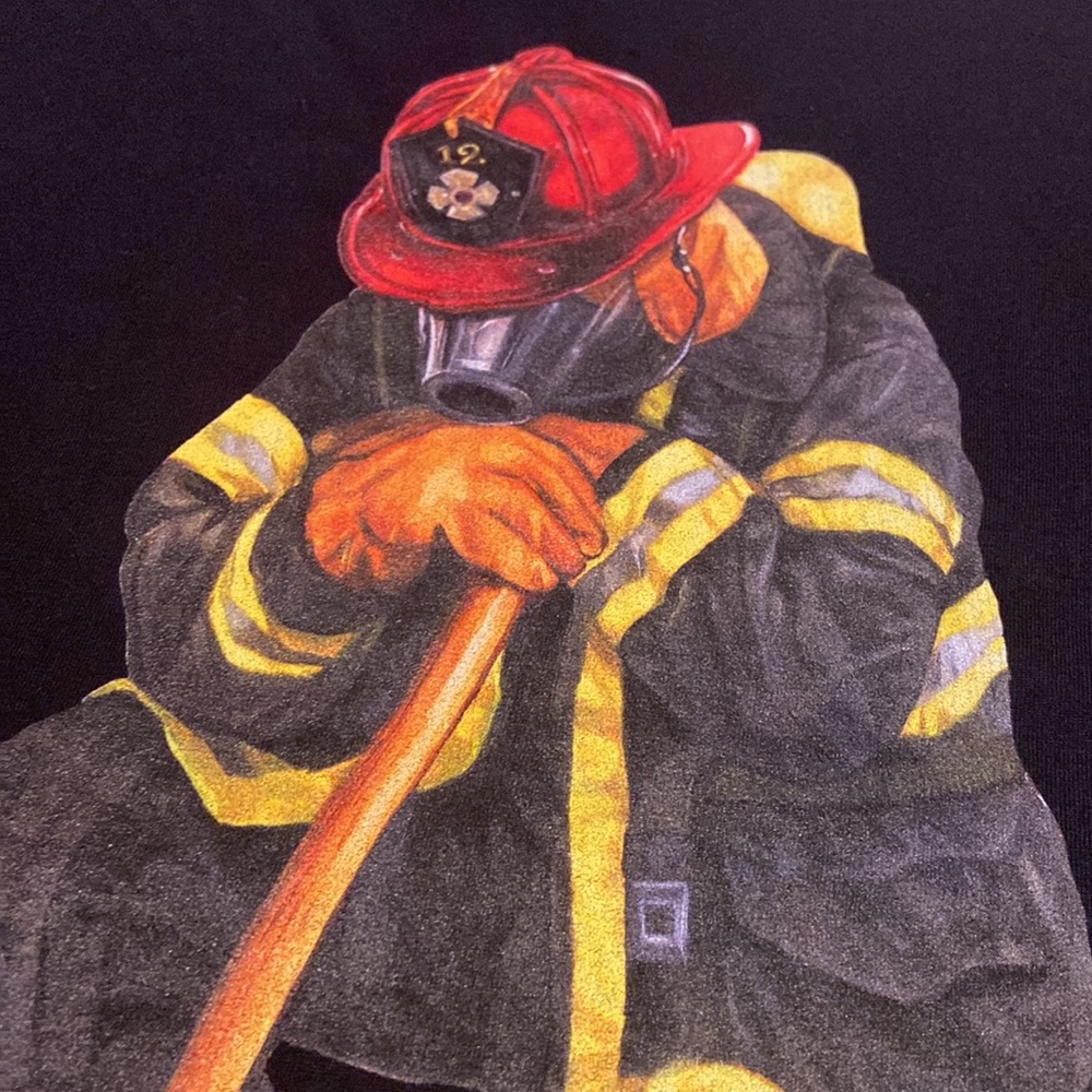 Fireman Size 3XL Shirt - Picture 3 of 7